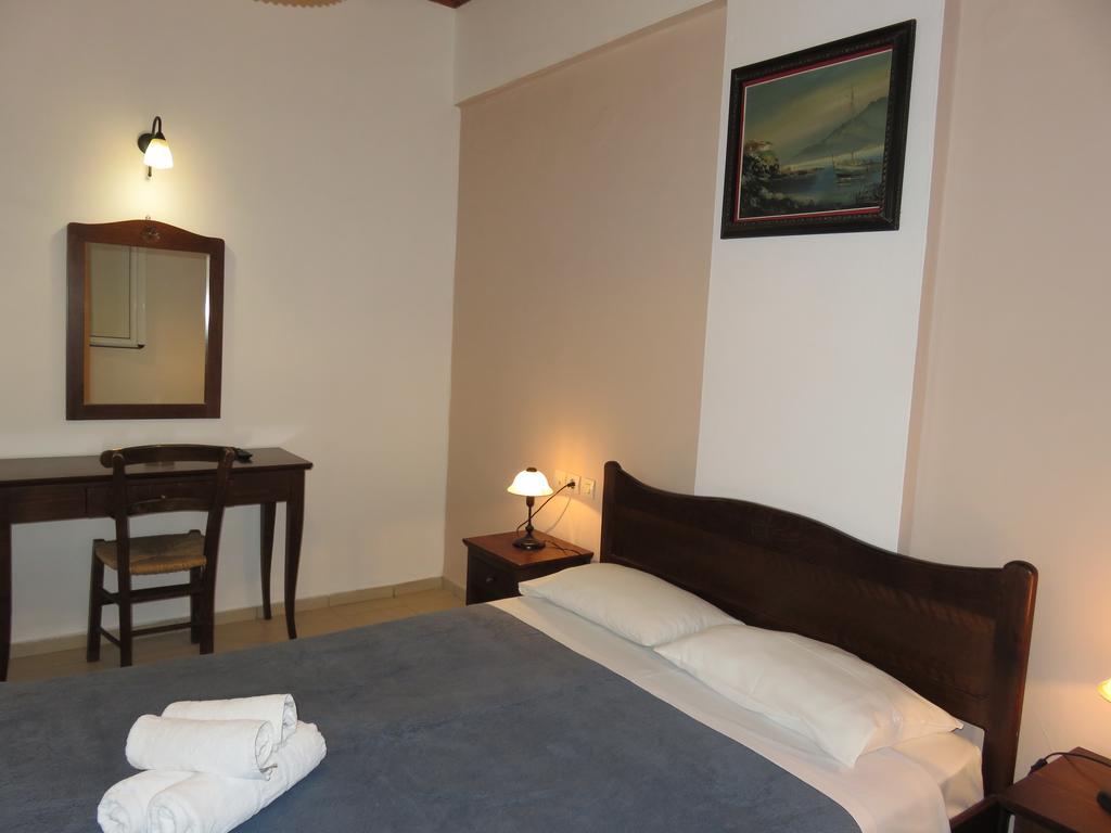 Frosso'S Apartments Kokkini Hani Bagian luar foto