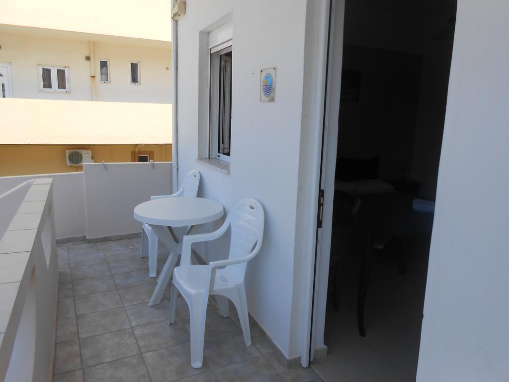 Frosso'S Apartments Kokkini Hani Bagian luar foto
