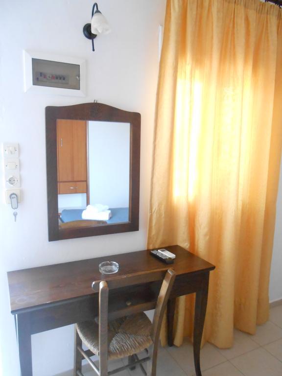 Frosso'S Apartments Kokkini Hani Bagian luar foto
